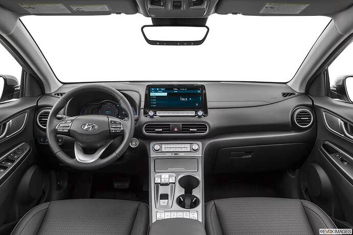 2020_hyundai_kona-electric_4dr-suv_ultimate_fd_evox_1_1280x855